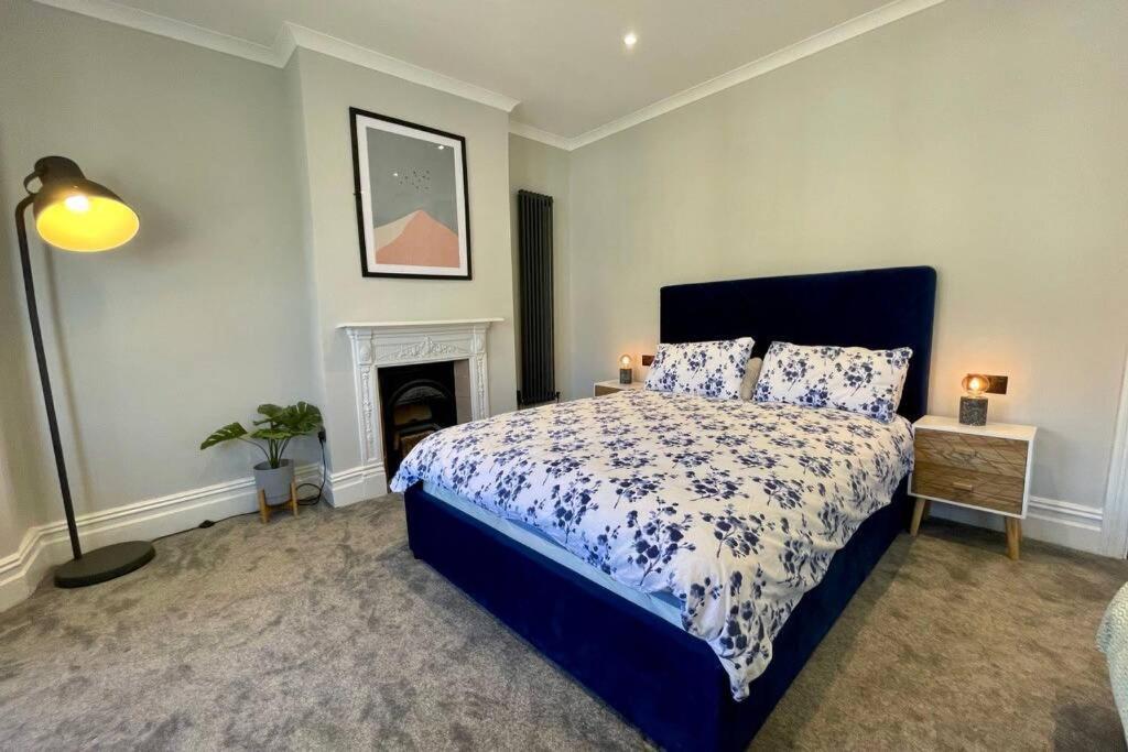 Large House Near Victoria Park For Groups, 10 Mins Bus To City Centre Cardiff Exterior foto